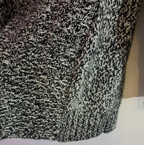 MERINO WOOL CARDIGAN - Picture 7 of 11